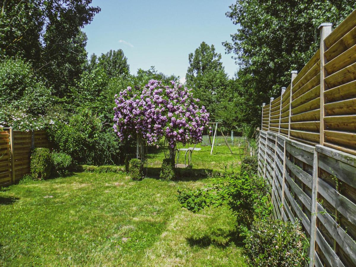 Saint-Hilaire-du-Bois  La Laujere Ivie - Gite & Piscine Privative מראה חיצוני תמונה