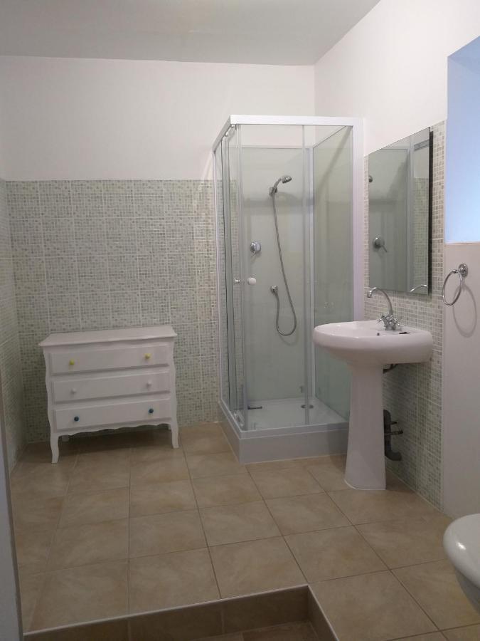 Saint-Hilaire-du-Bois  La Laujere Ivie - Gite & Piscine Privative מראה חיצוני תמונה
